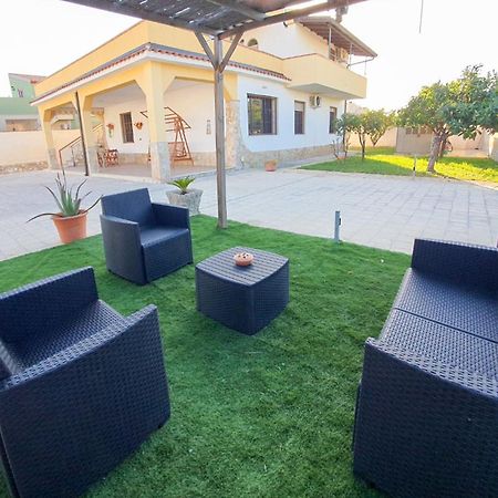 Villa La Sosta - 150M Dal Mare - Patio Privato E Areal Relax Arenella  Esterno foto