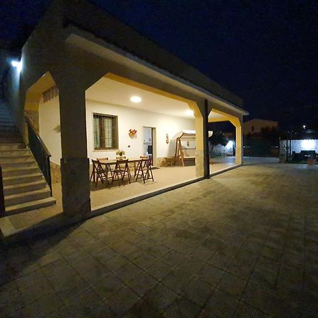 Villa La Sosta - 150M Dal Mare - Patio Privato E Areal Relax Arenella  Esterno foto