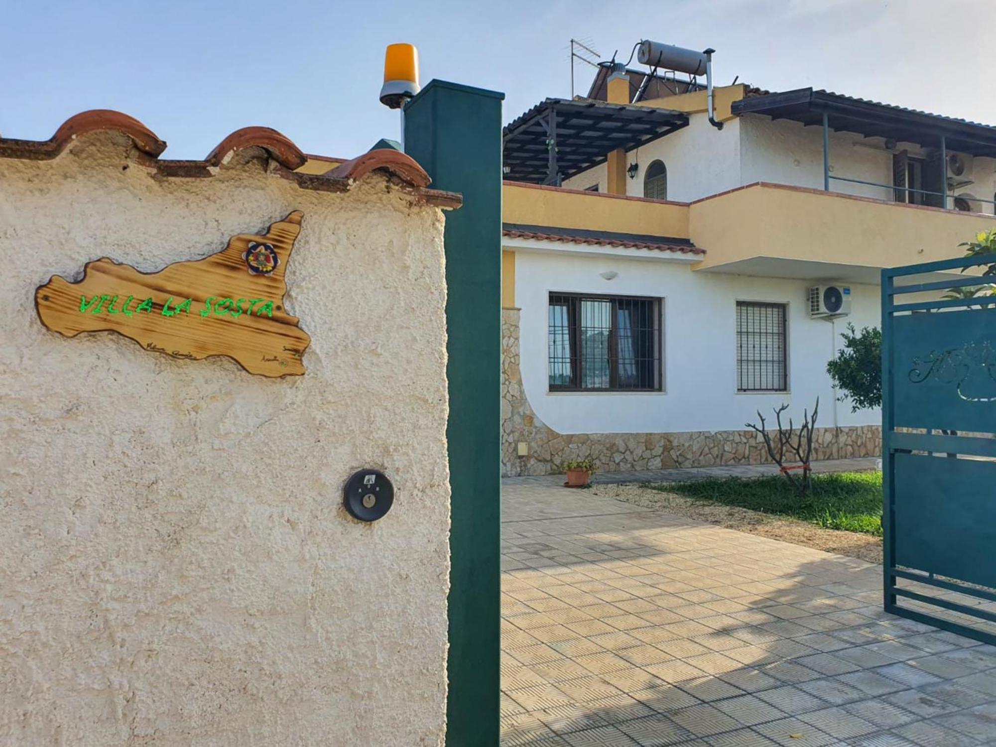 Villa La Sosta - 150M Dal Mare - Patio Privato E Areal Relax Arenella  Esterno foto