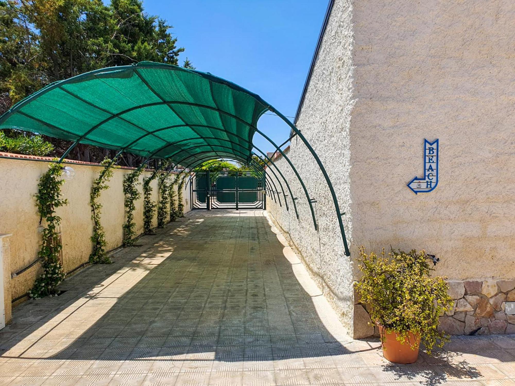 Villa La Sosta - 150M Dal Mare - Patio Privato E Areal Relax Arenella  Esterno foto